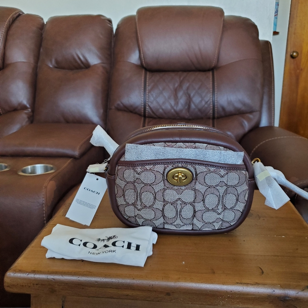 NWT Coach Signature and Leather Camera Shoulder Crossbody Handbag